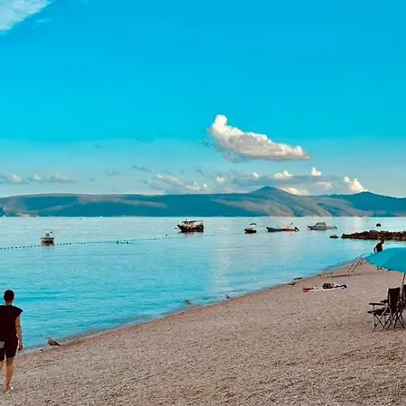 Апартаменты Blue & Мощеничка-Драга