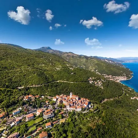 Blue & Апартаменты *