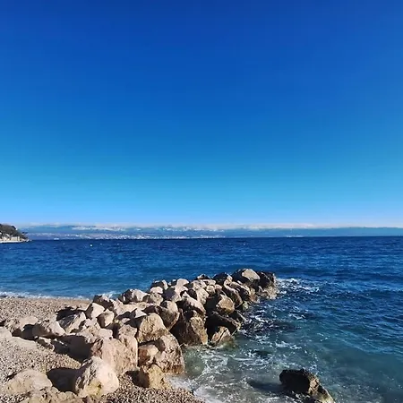 Blue & Апартаменты Мощеничка-Драга