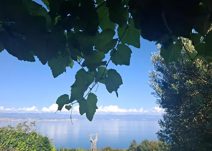 Blue & Apartment Mošćenička Draga